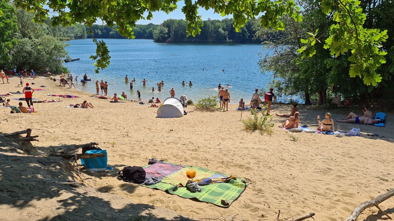 Badewetter in Berlin (Symbolbild): Am Wochenende werden Temperaturen bis zu 32 Grad erwartet.