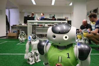 Leipziger Studenten bei Roboter-Fußball-WM