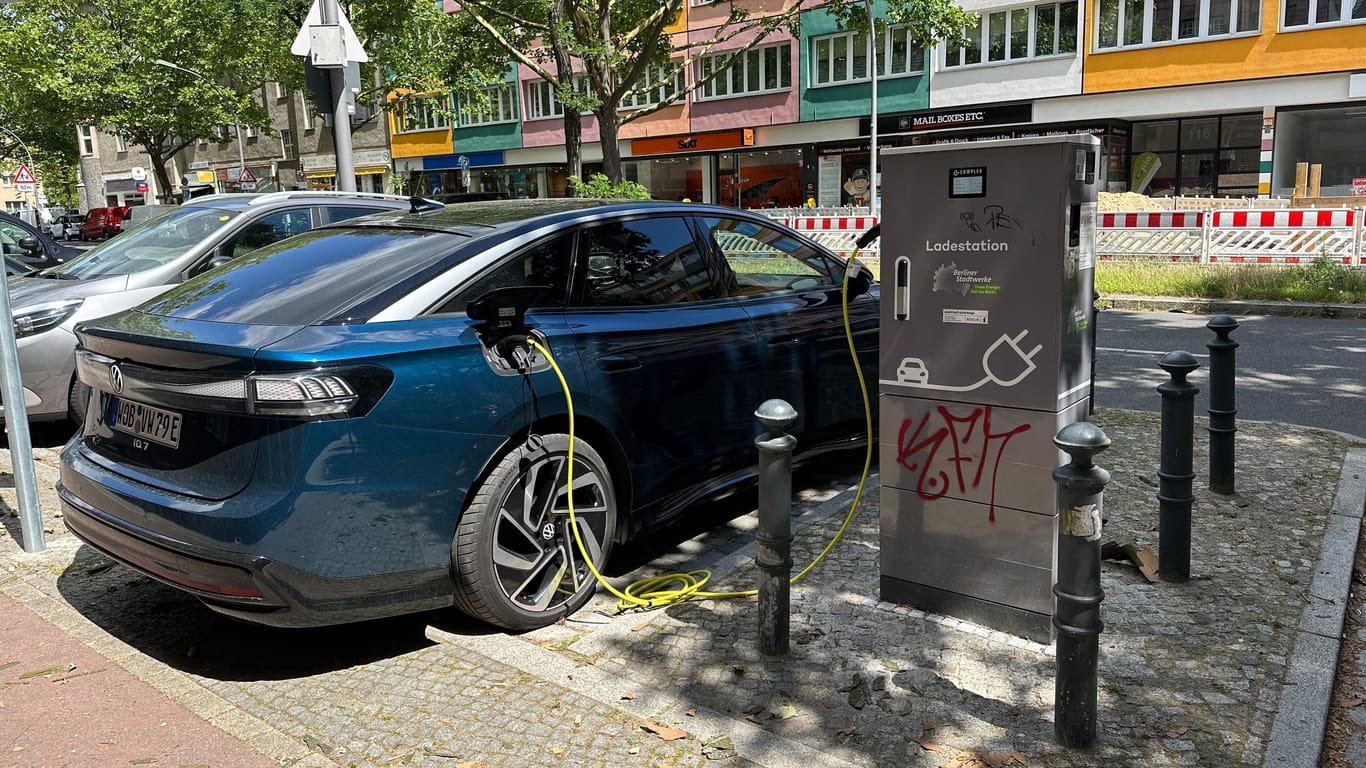 An der Ladesäule: In der Regel war der VW hier zuverlässig.