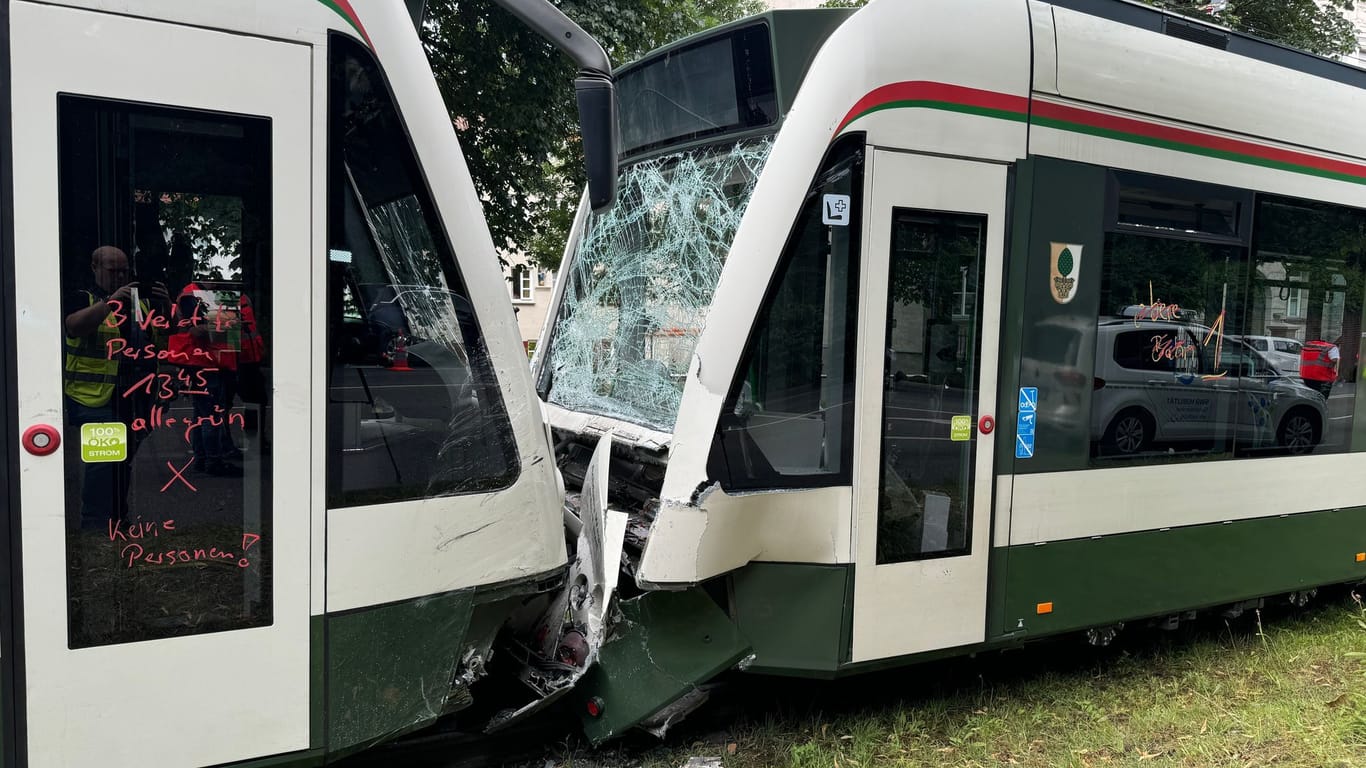 Zusammenstoß von Straßenbahnen in Augsburg