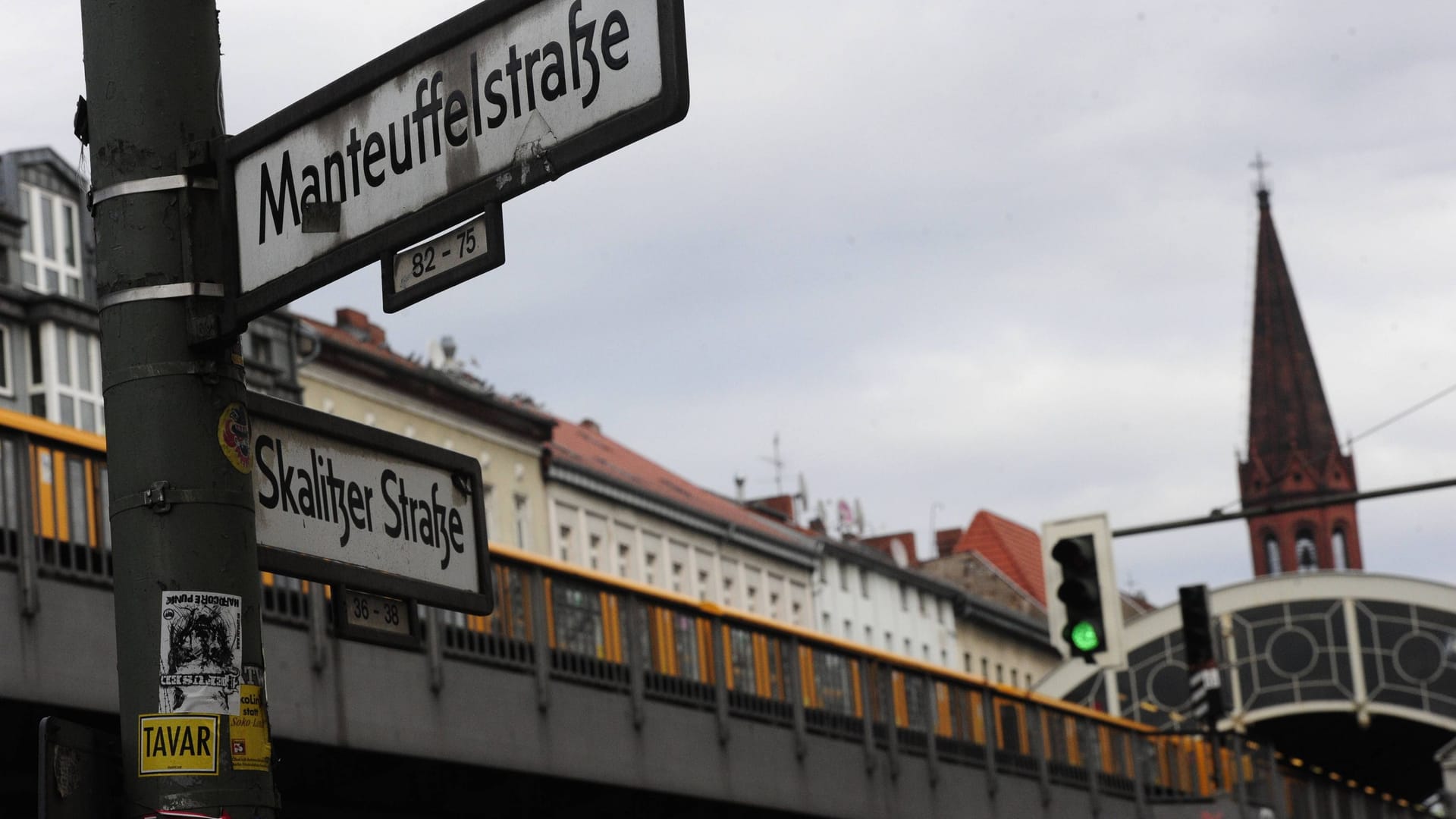 Ecke Manteuffelstraße und Skalitzer Staße in Berlin-Kreuzberg: Die Täter griffen in der Dämmerung an.