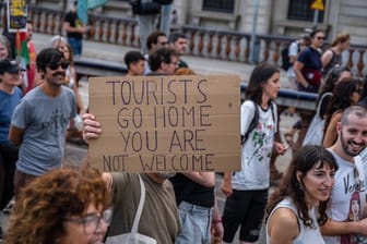 Urlauber auf Mallorca sollten am 21.7. aufpassen: In Palma ist ein großer Protestmarsch, der sich gegen den Massentourismus richtet, geplant.