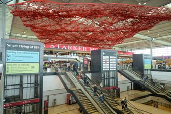 Flughafen BER (Archivbild): Eine Panne legt den Airport lahm.