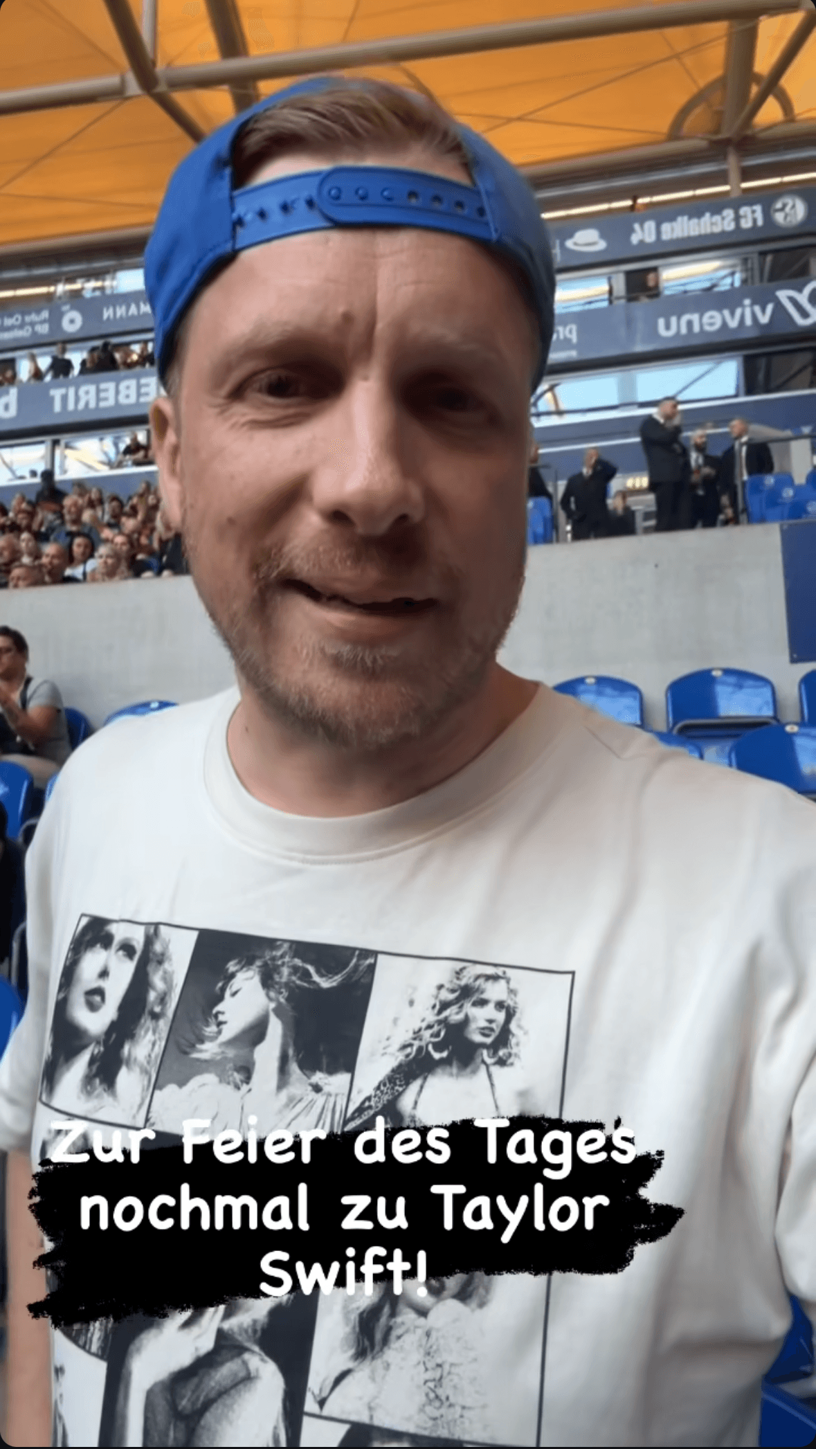 Oliver Pocher trägt beim Rammstein-Konzert ein Taylor-Swift-Shirt.