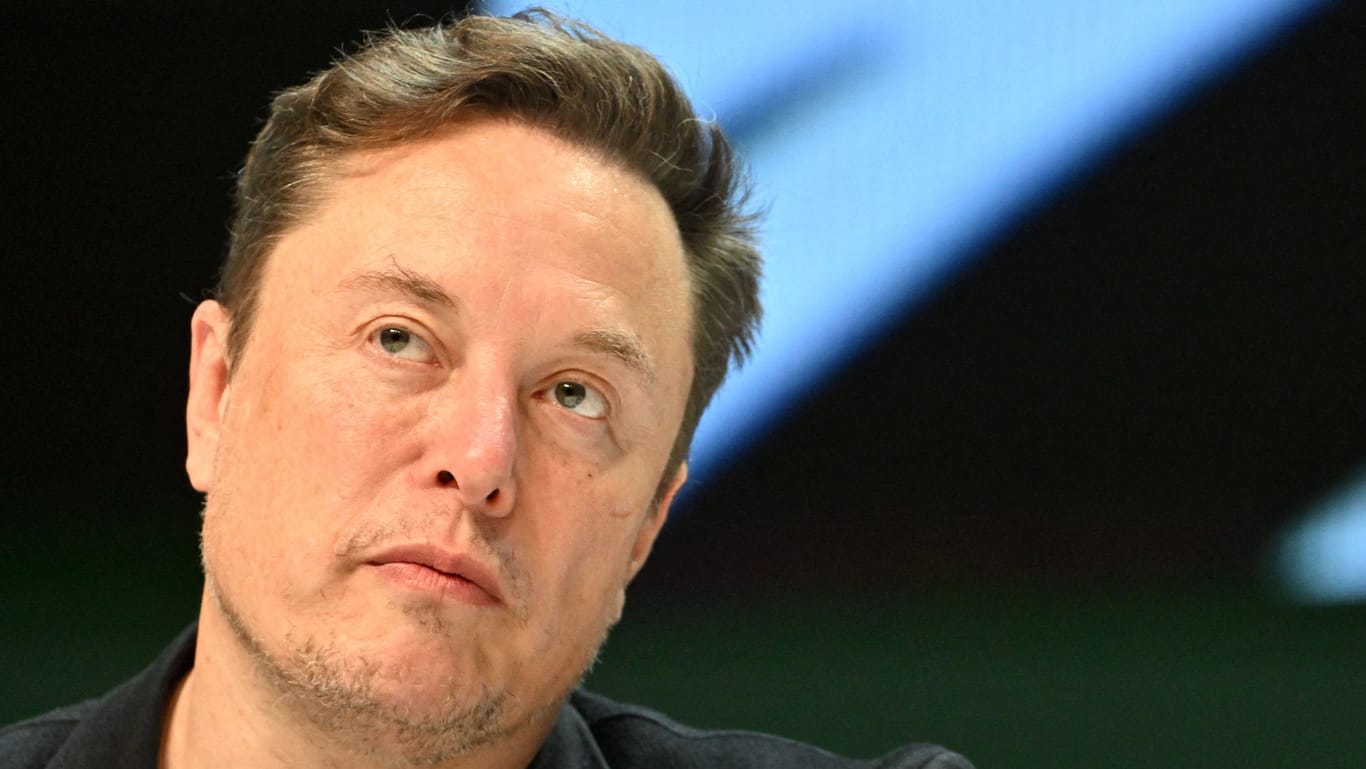 Elon Musk: Der Unternehmer wurde auf den Satiriker "El Hotzo" aufmerksam.