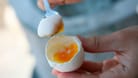 Jeden Tag ein Frühstücks-Ei: Eier liefern viele Nährstoffe, aber auch Cholesterin.