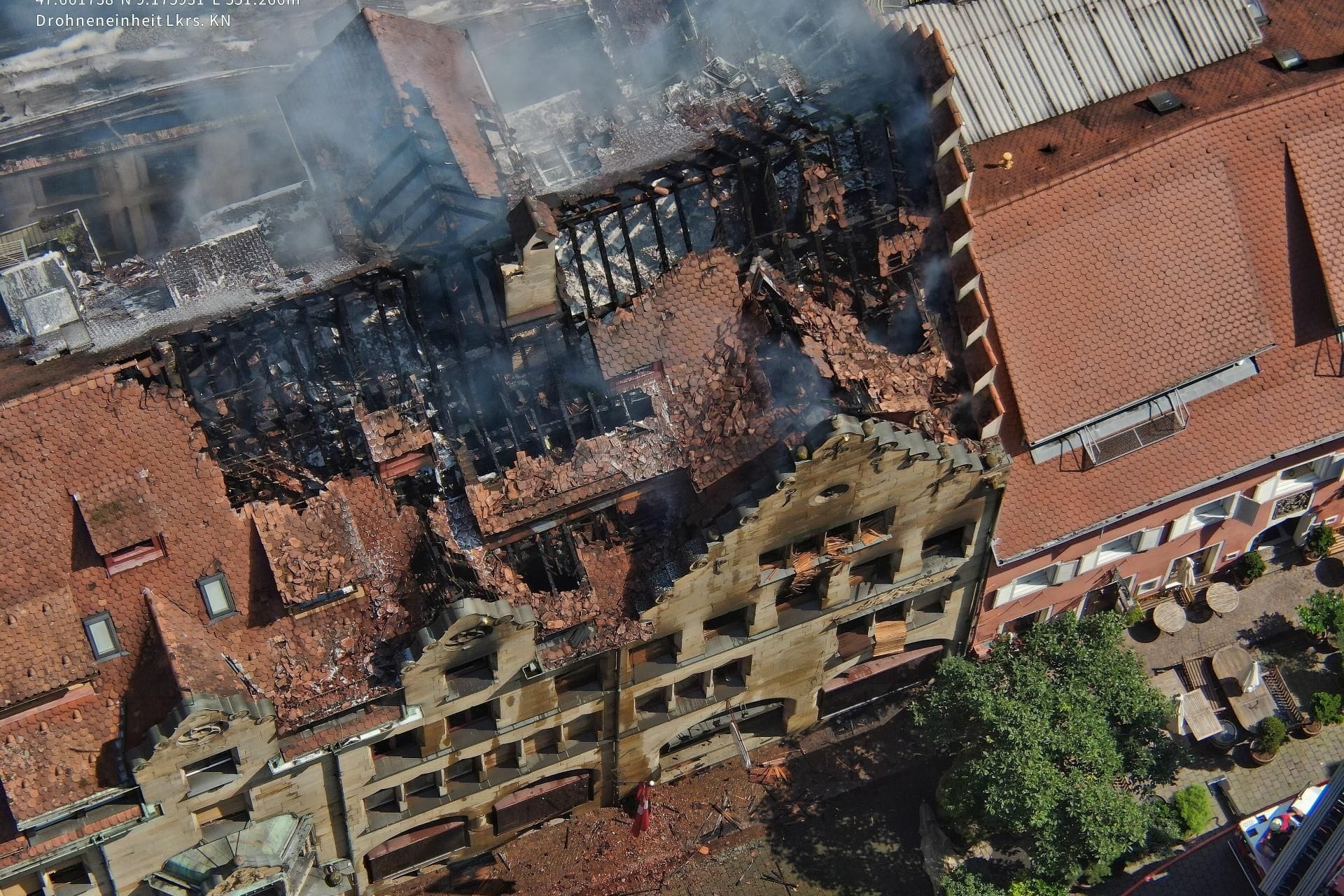 Das zerstörte Haus: Die Bewohner werden jahrelang nicht zurückkönnen.