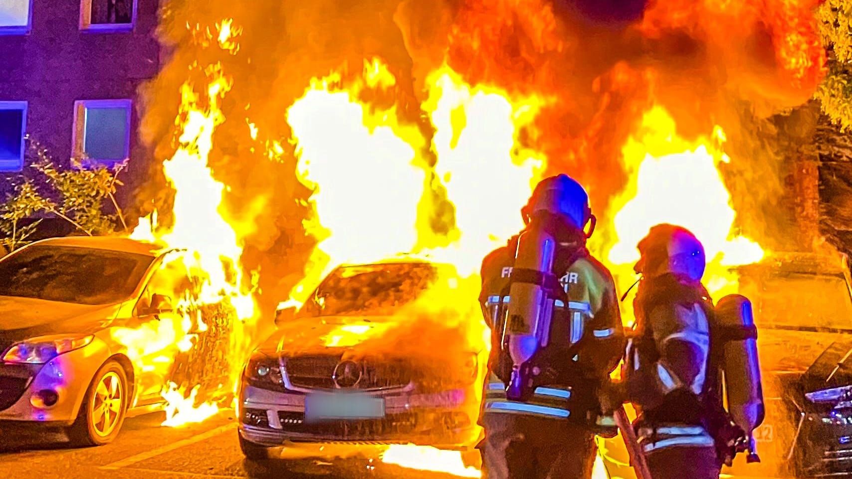 Erst nach halb fünf konnte die Feuerwehr ihren Einsatz beenden.