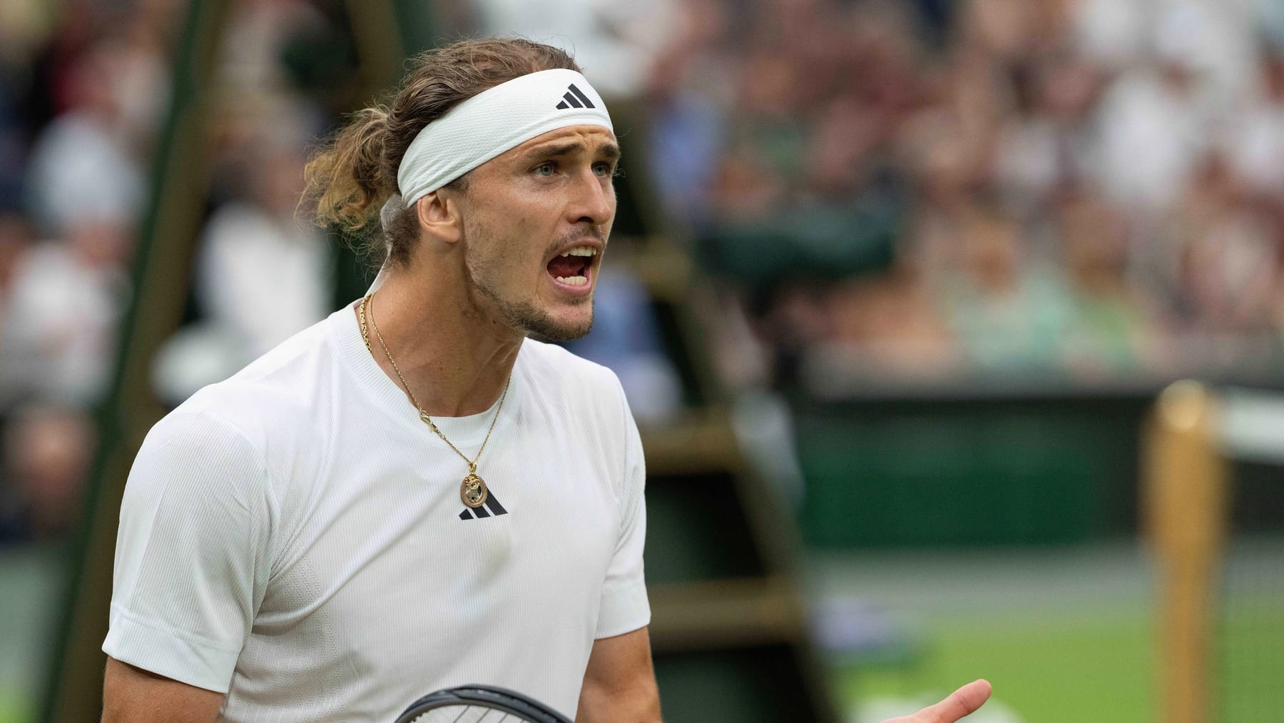 Earlier than the tennis event in his hometown: fear about famous person Alexander Zverev