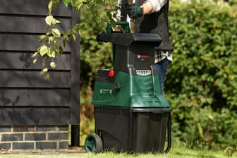 Gartenhäcksler im Test: Diese Modelle von Bosch, Lux Tools, Einhell und Co. erhalten gute Testnoten.