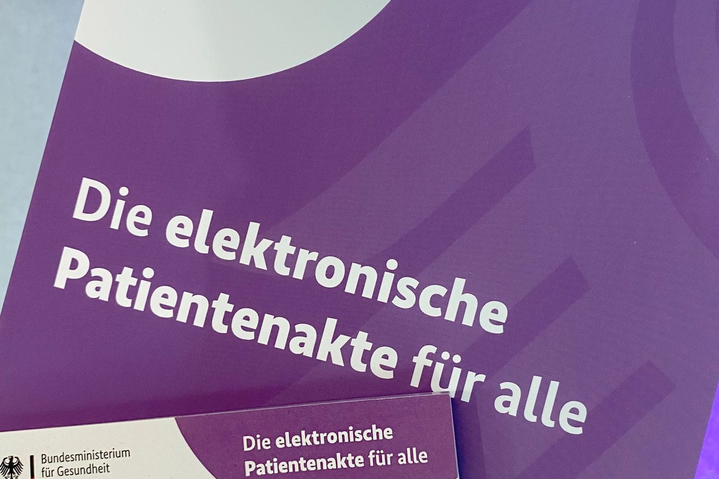 Broschüre für elektronische Patientenakte