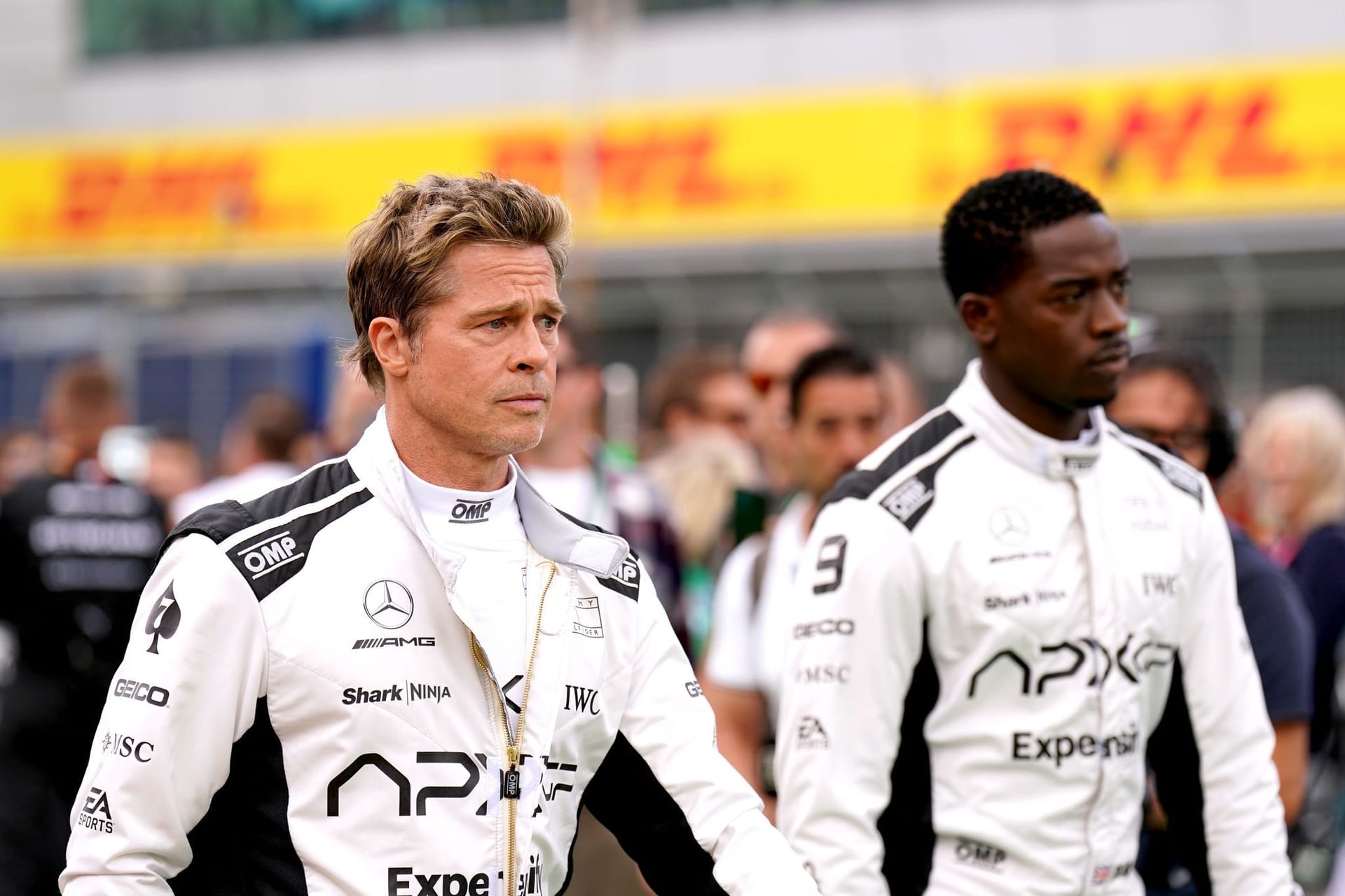 Brad Pitt (l) und Damson Idris