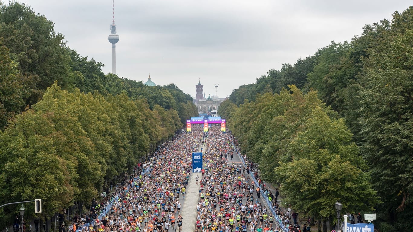 Berliner Marathon (Archivbild): Die Ausgabe für das Jahr 2025 wird um eine Woche nach vorne verlegt.