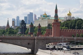 Moskau: Kreml und Moskwa City