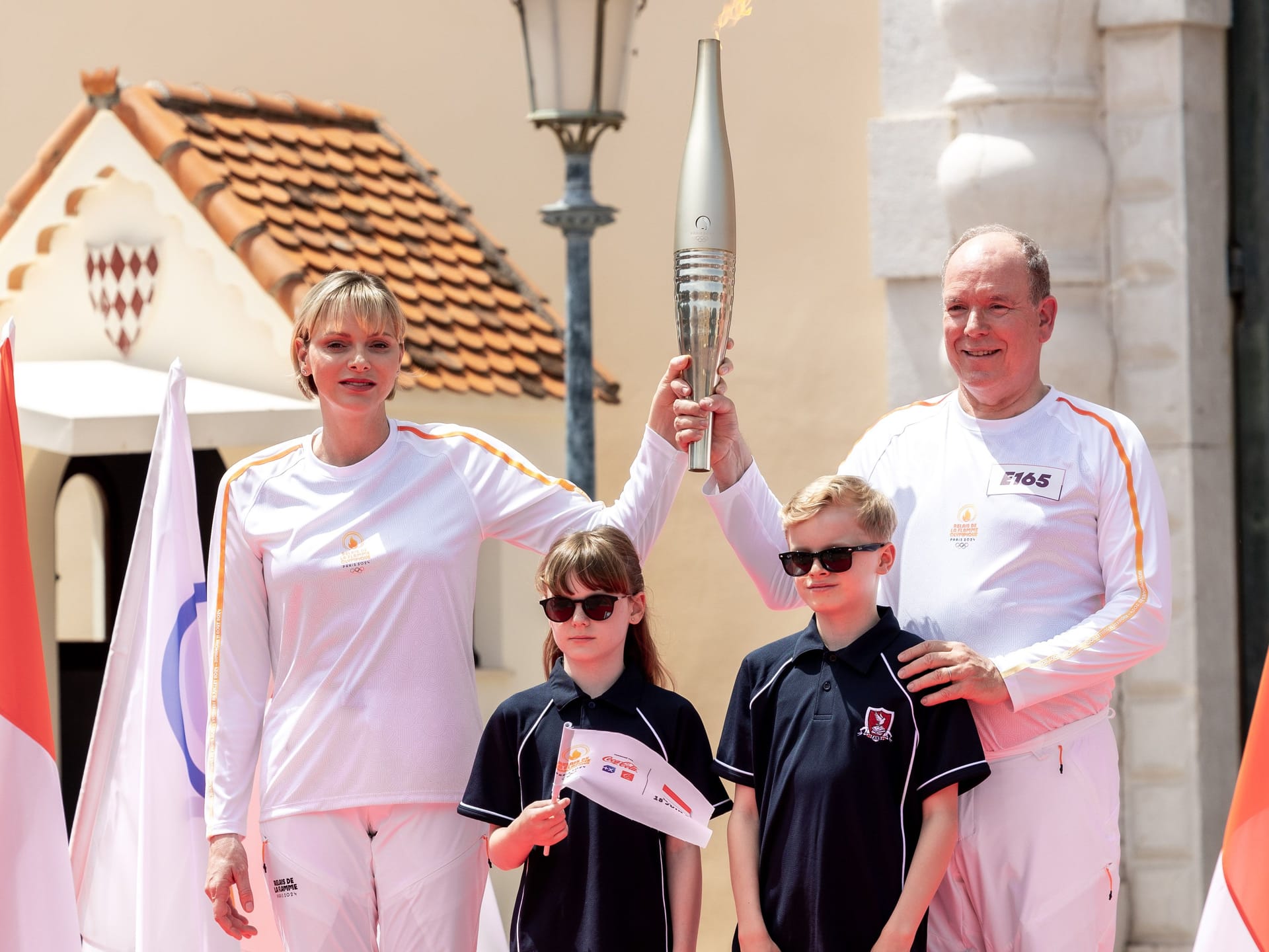 Fürstin Charlène und Fürst Albert mit Prinzessin Gabriella und Prinz Jacques in Monaco.