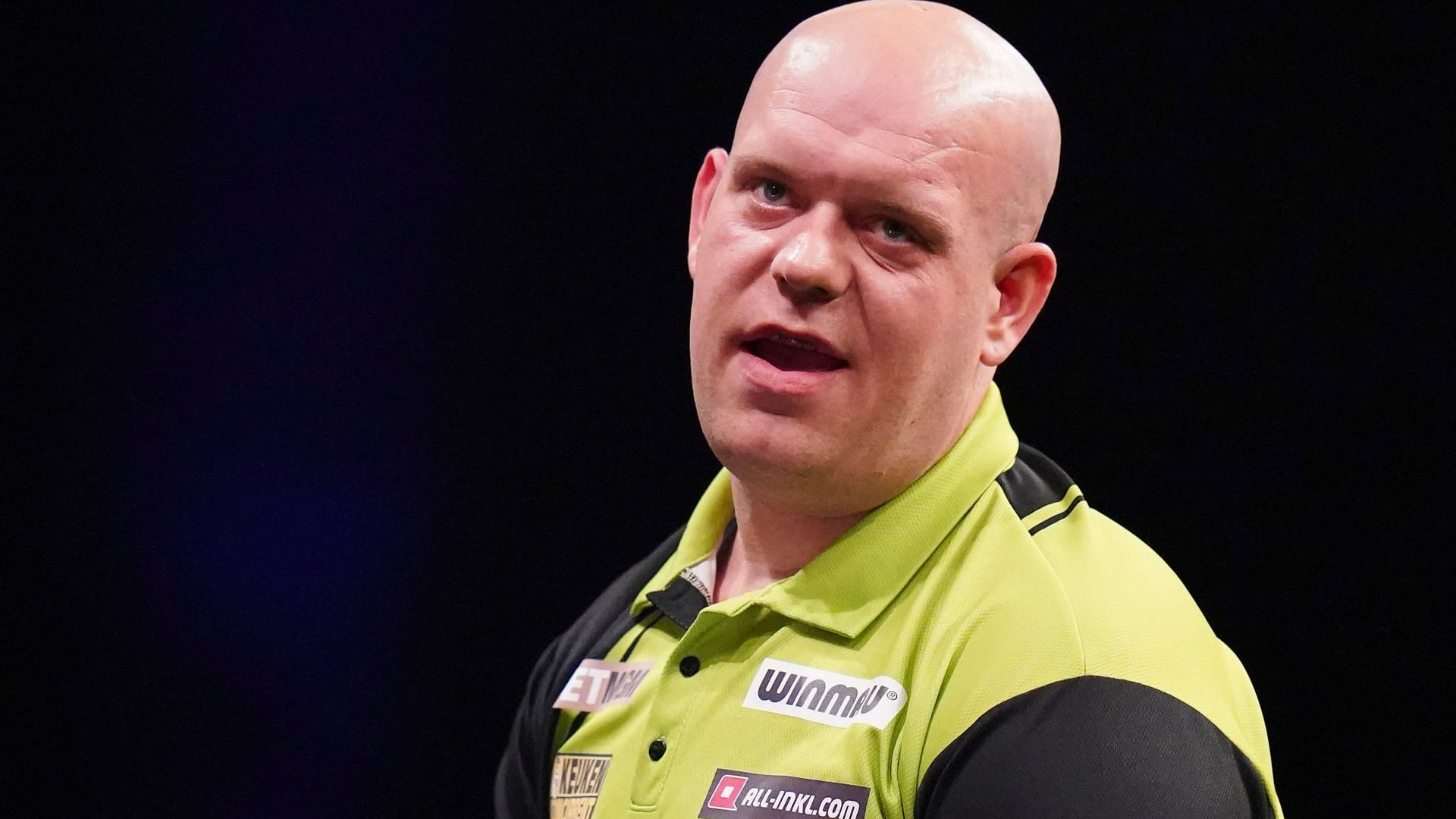 Michael van Gerwen: Der Dartsstar hat Probleme mit dem Kiefer.