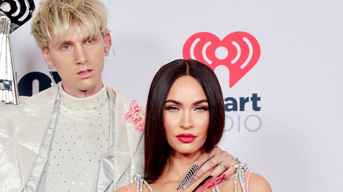 Machine Gun Kelly und Megan Fox: Der Musiker und die Schauspielerin sind seit 2020 liiert.