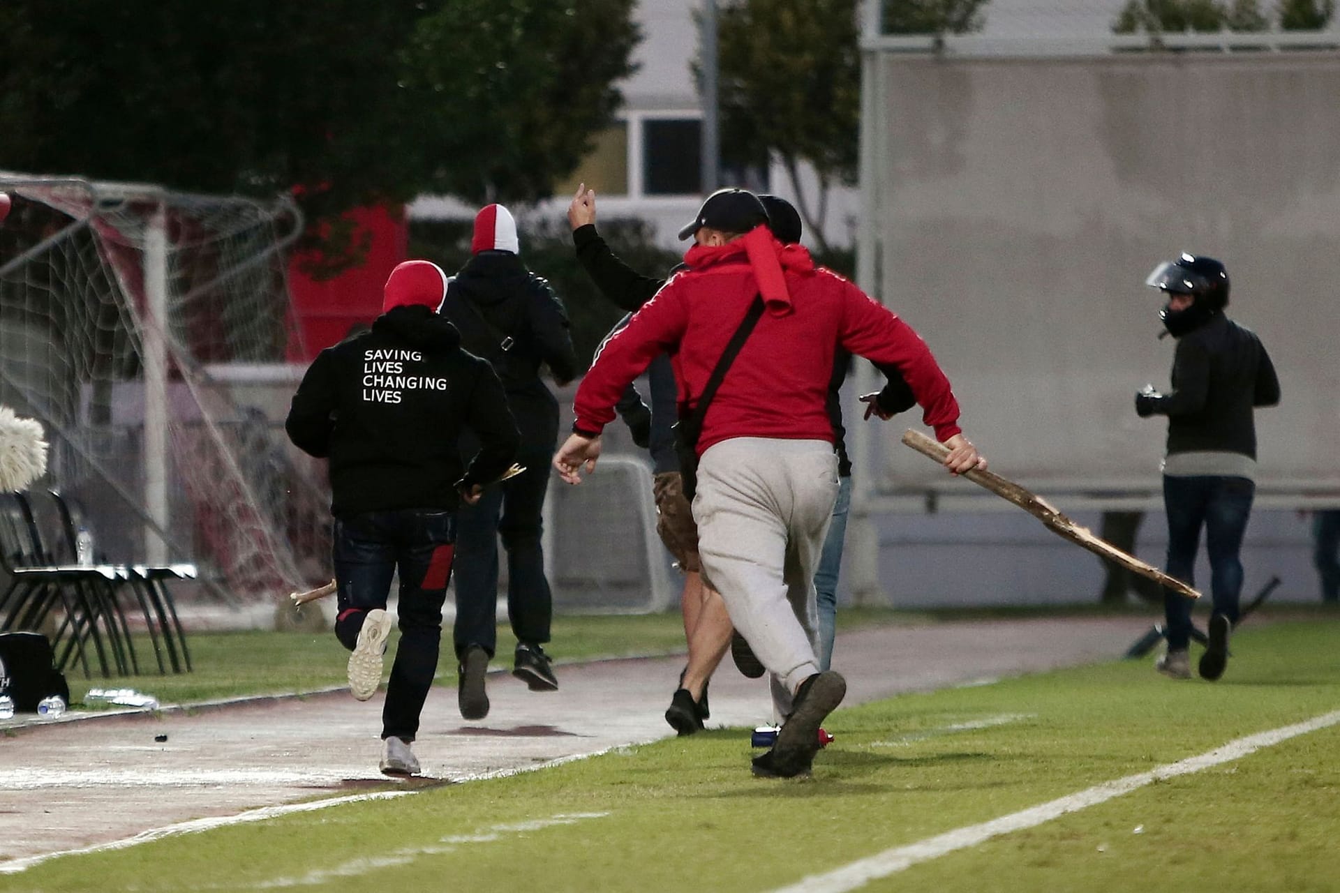 Hooligan-Randale bei Youth-League-Spiel in Piräus