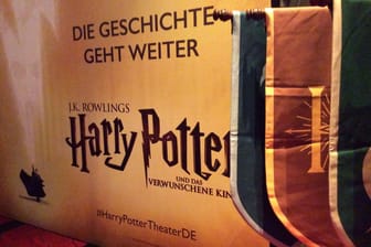 "Harry Potter und das verwunschene Kind" ist die Fortsetzung der Zauberersaga: Das Theaterstück erfreut sich großer Beliebtheit.