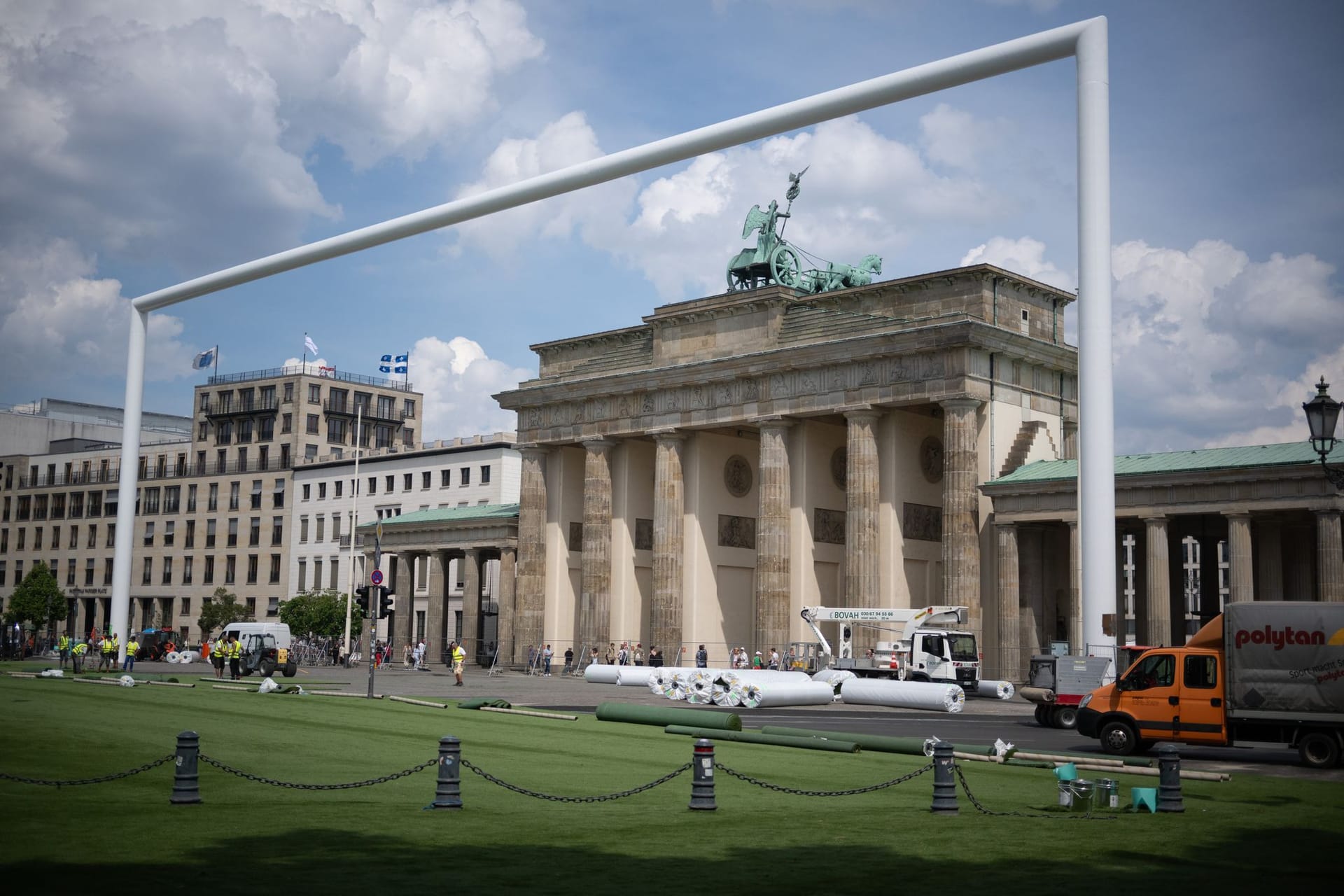 Fußball-EM 2024 - Fanmeile am Brandenburger Tor