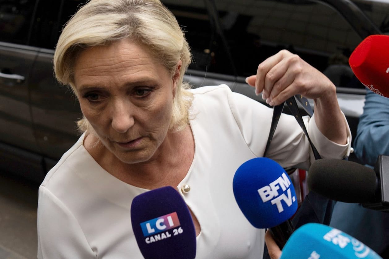 Marine Le Pens Rechtsnationale wollen die Regierung in Frankreich übernehmen.