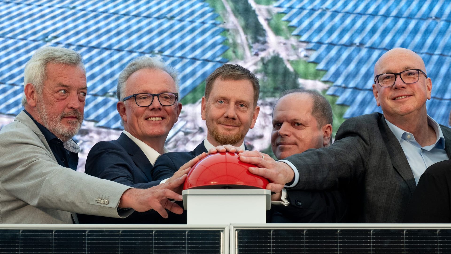 650-Megawatt-Solarpark eröffnet