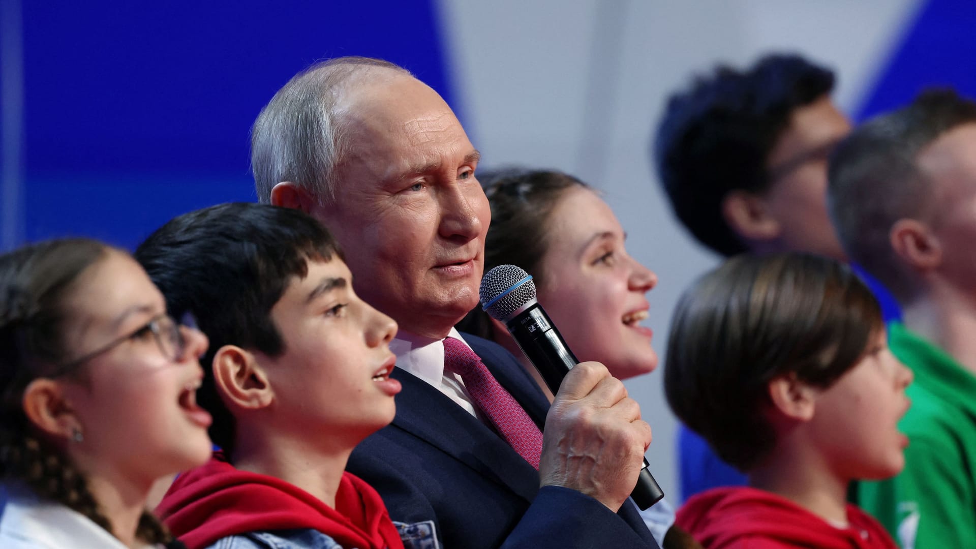 Wladimir Putin: Die russischen Schulen dienen als Hort der Indoktrination.