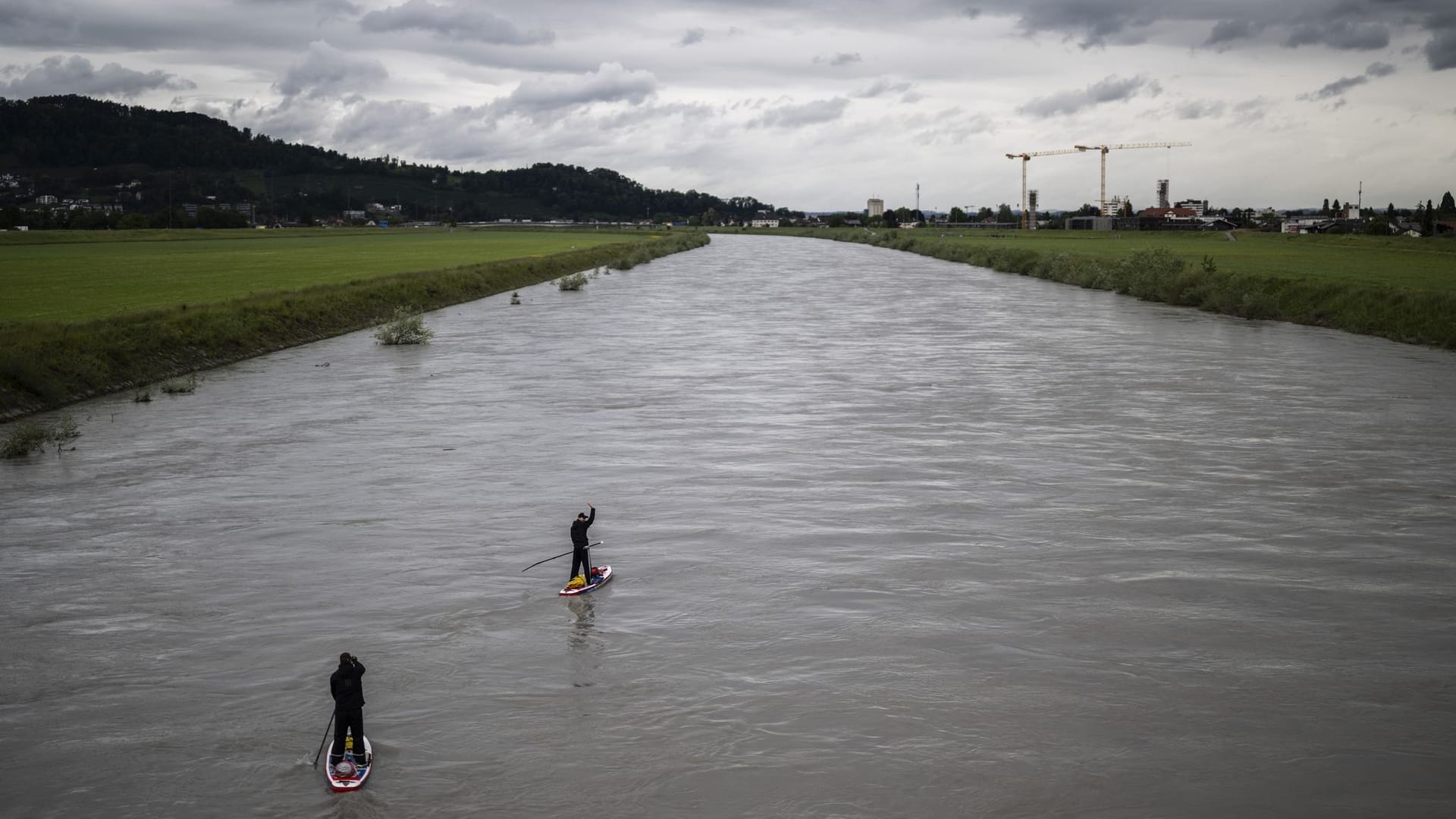 Verbesserung des Hochwasserschutzes am Rhein