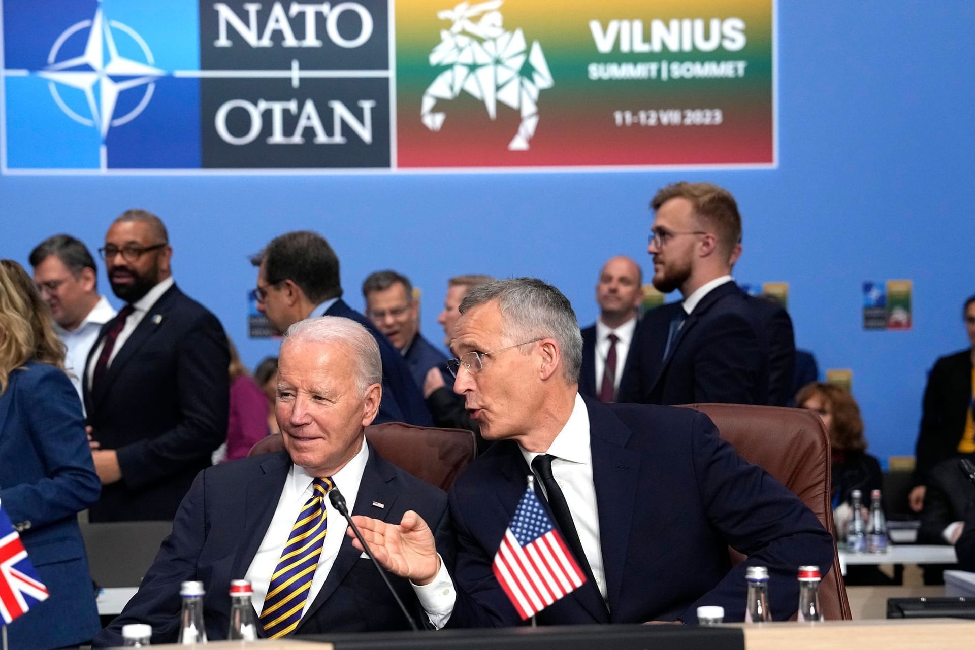 Joe Biden mit Nato-Generalsekretär Jens Stoltenberg beim letztjährigen Gipfel in Vilnius.