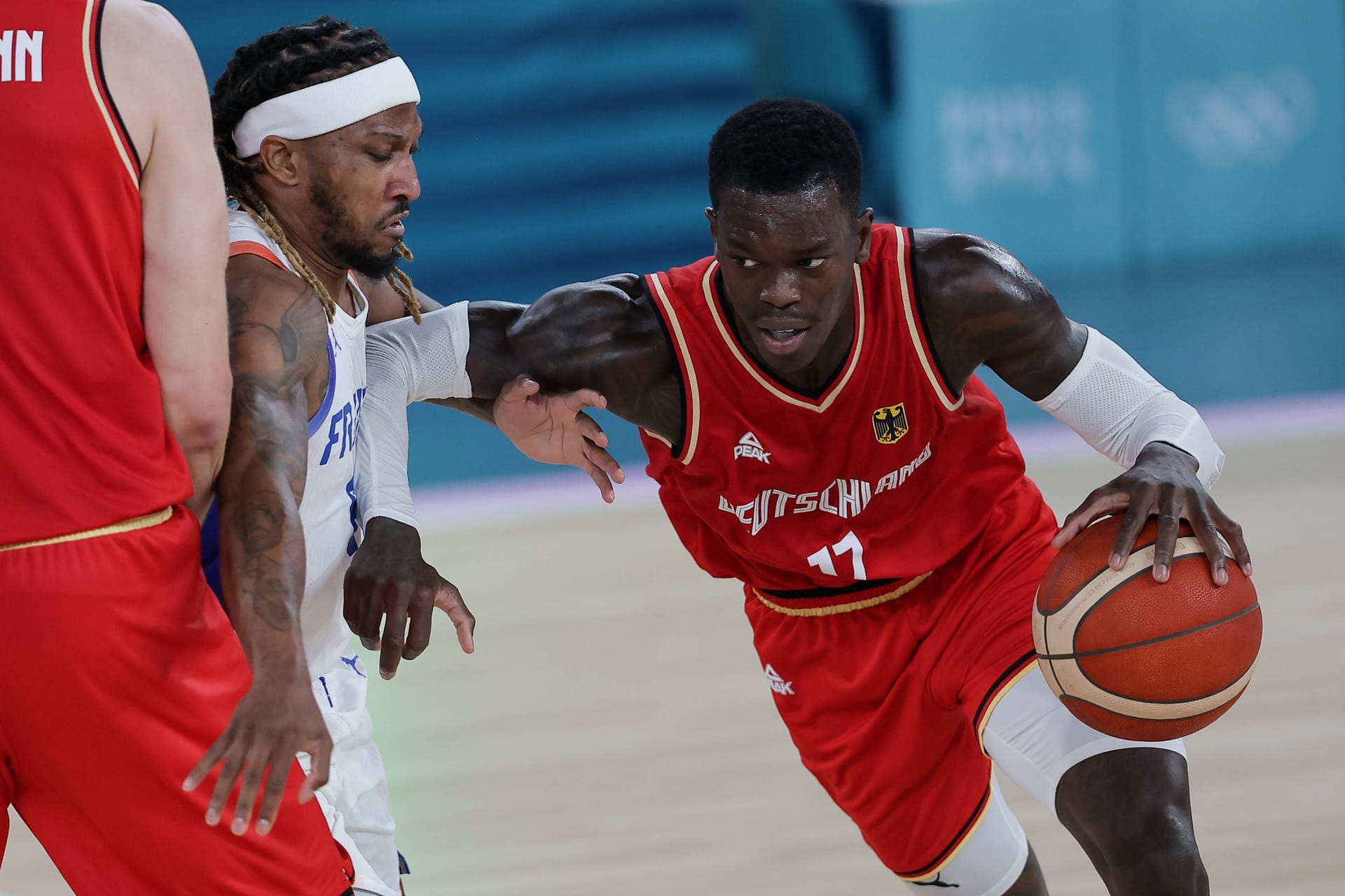 Basketballer Dennis Schröder: Die DBB-Herren wollen ins olympische Finale.