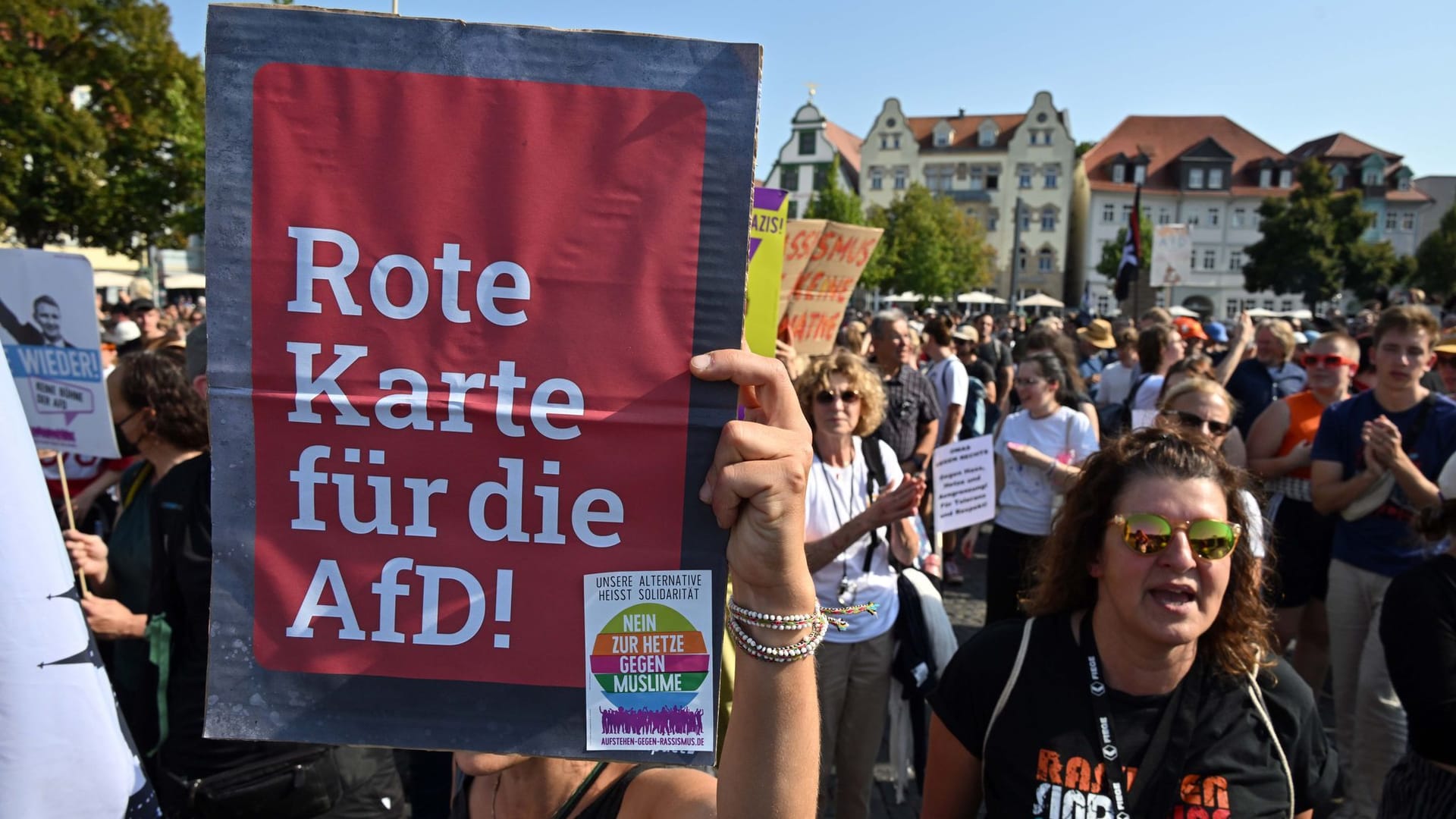 Wahlkampf AfD in Thüringen - Gegendemonstration