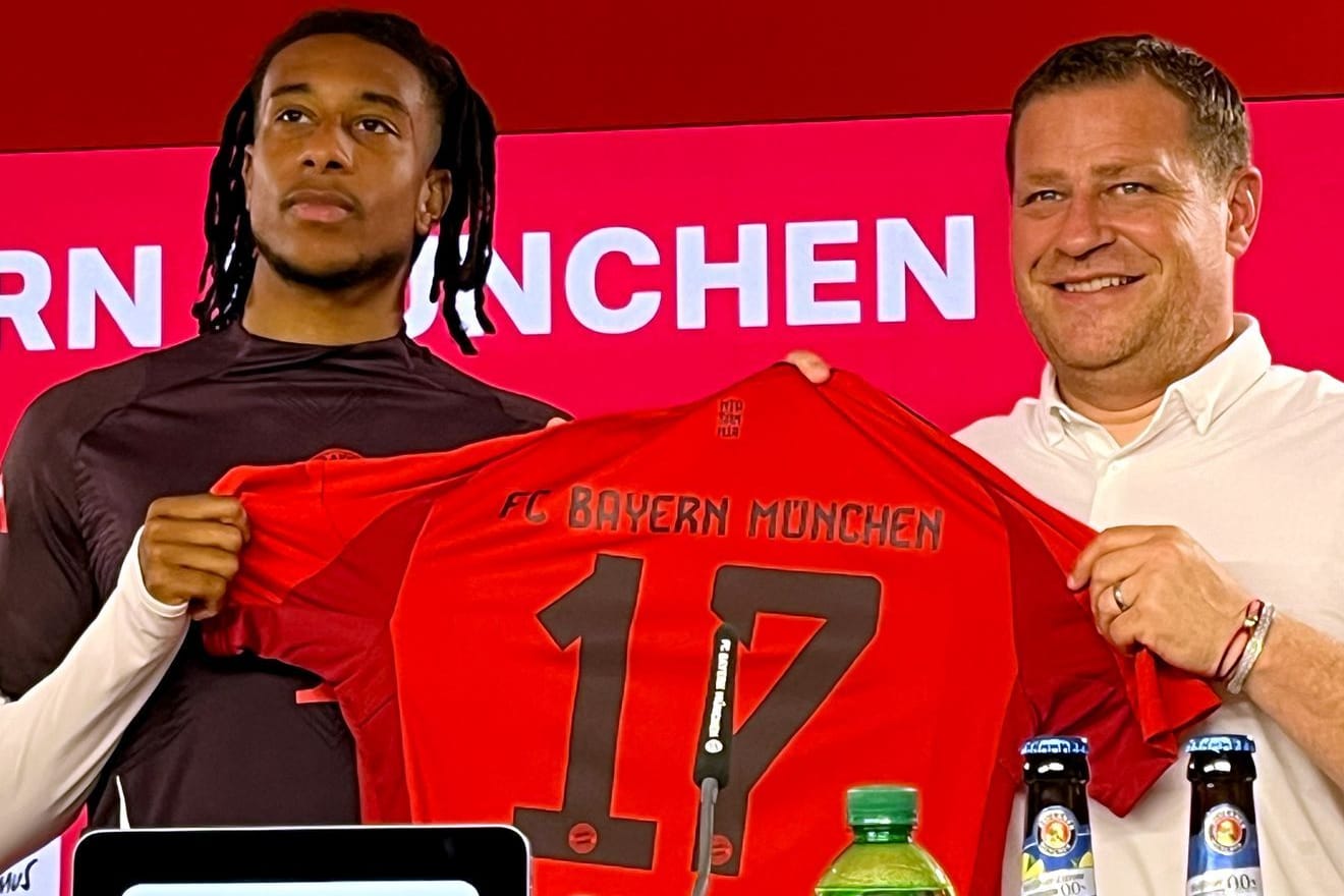 Michael Olise (l.): Der 22-Jährige wurde am Donnerstag von Max Eberl als Neuzugang beim FC Bayern vorgestellt.