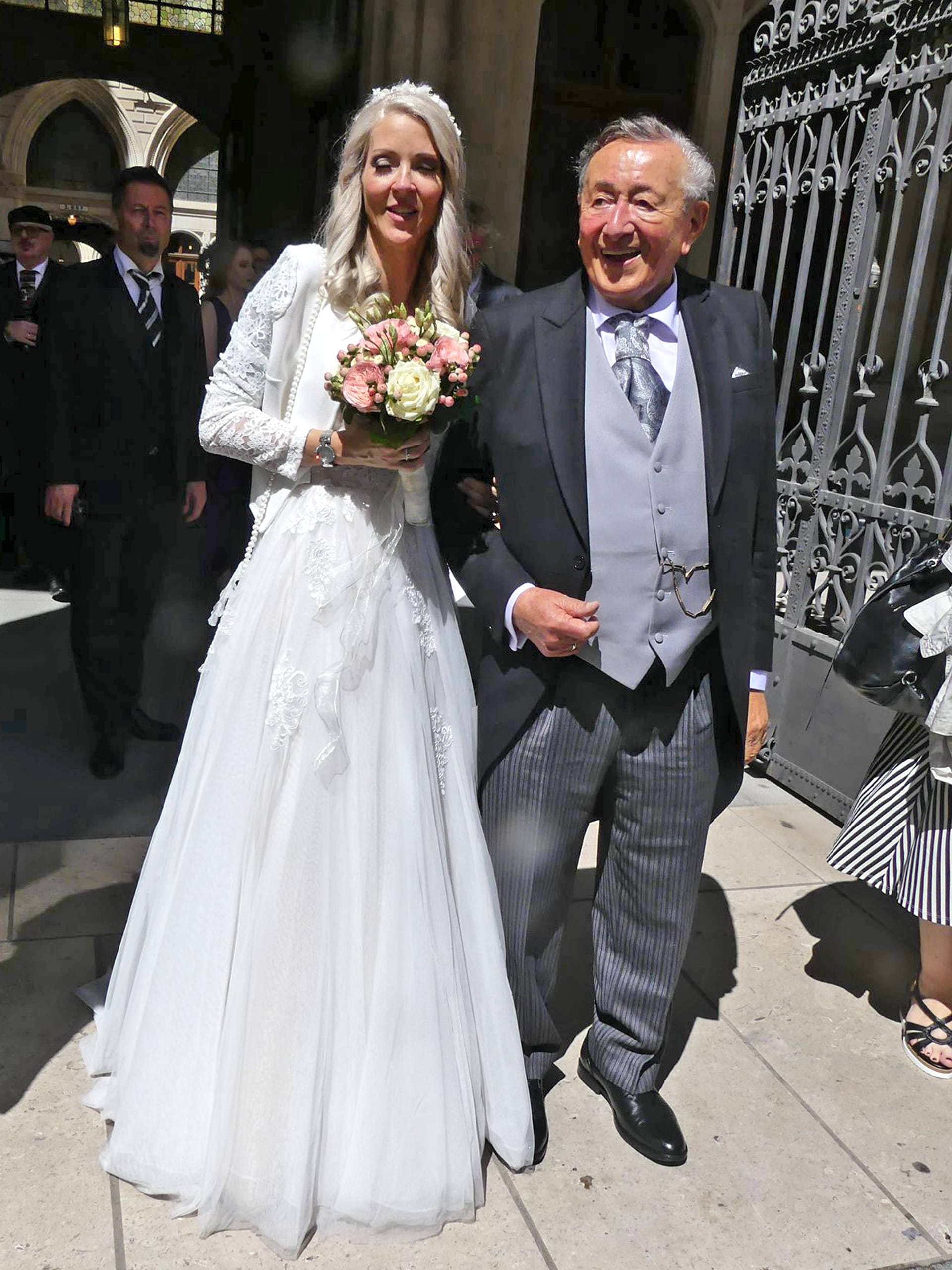 Richard Lugner bei seiner Hochzeit mit seiner sechsten Ehefrau Simone Reiländer.