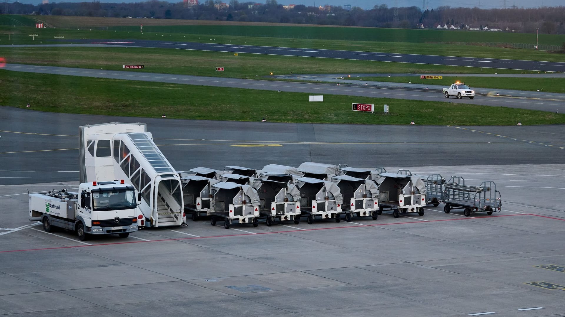 Streit um den Flughafen Dortmund