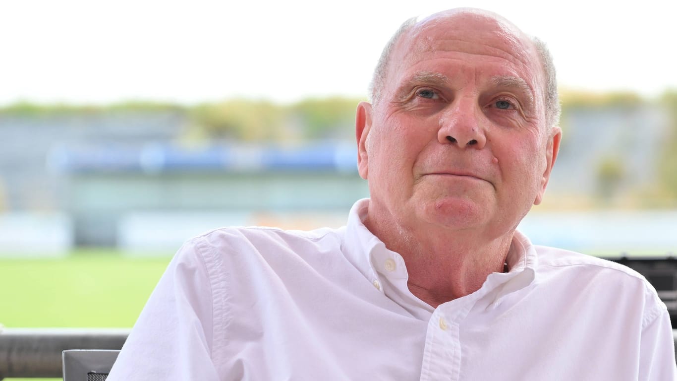 Uli Hoeneß: Er lieferte sich eine Fehde mit Willi Lemke.