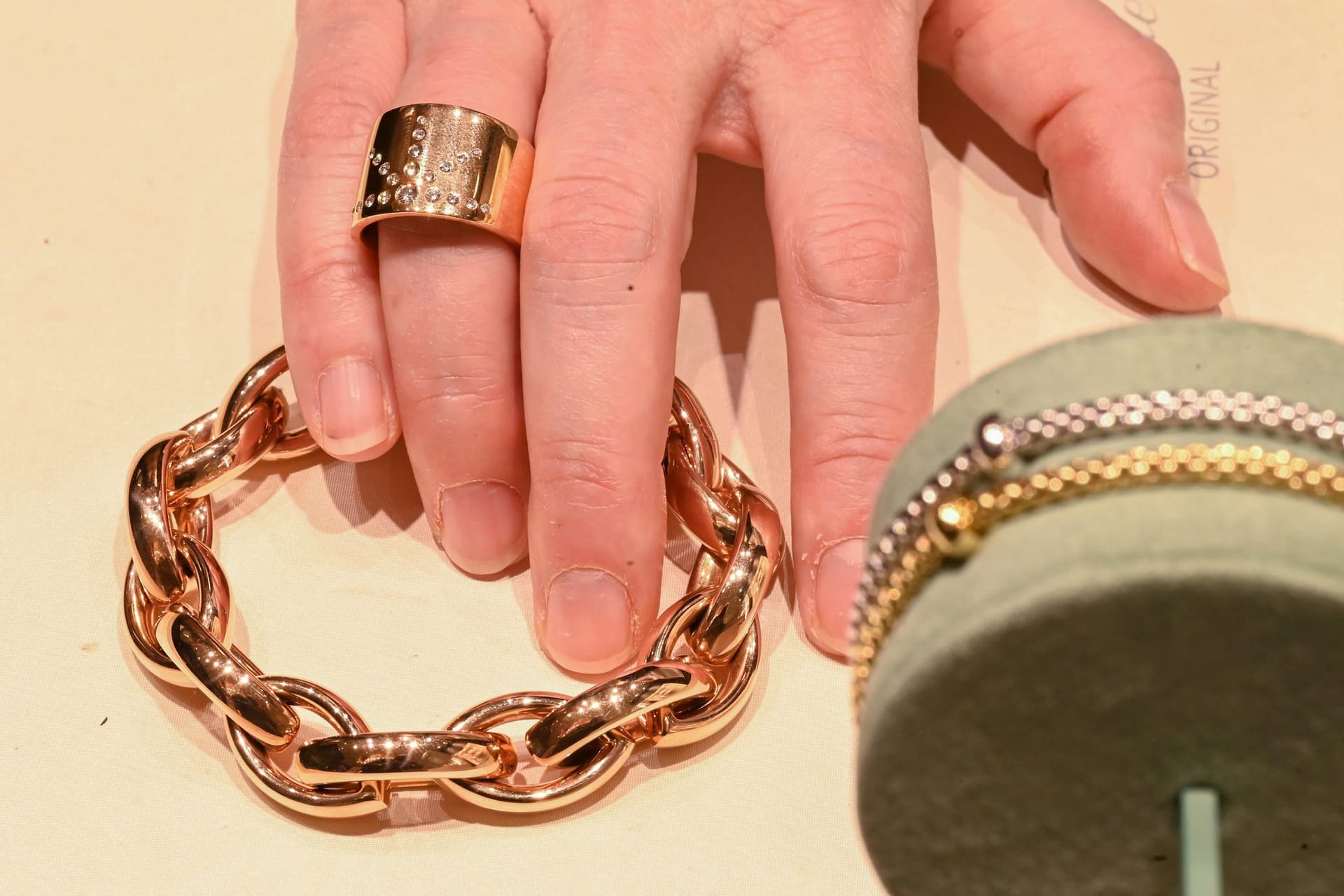 Schmuck Schmuck