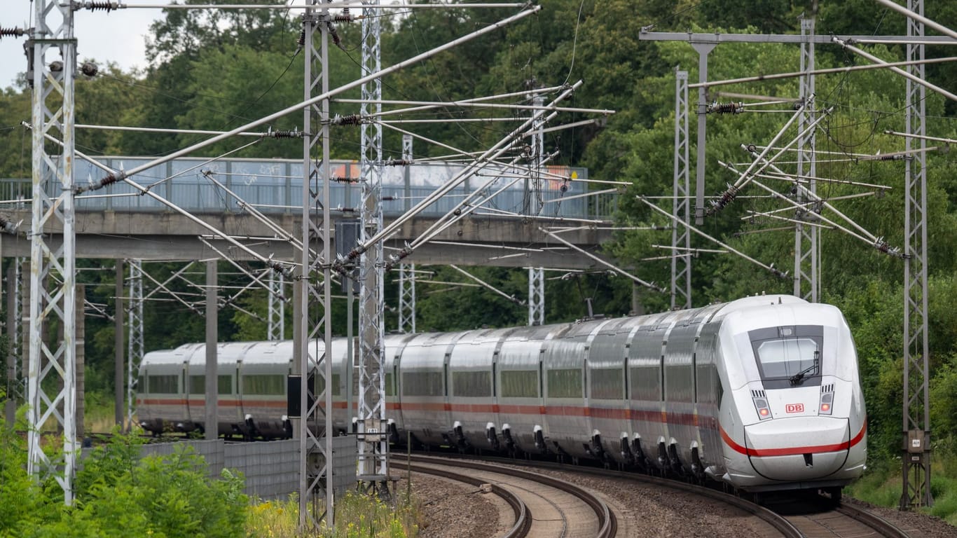 Bahnstrecke Berlin - Hamburg