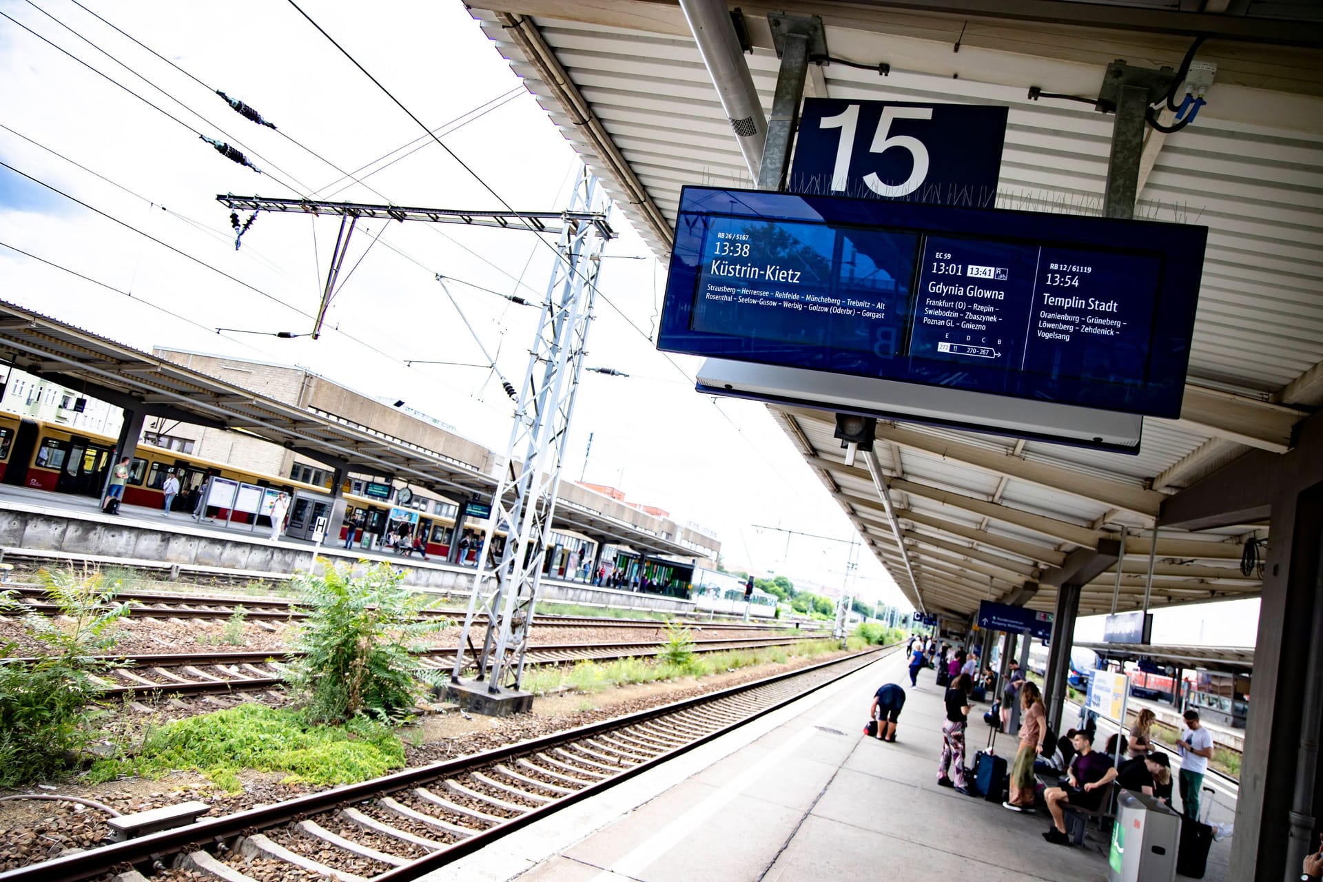 Der Bahnhof Berlin-Lichtenberg: Hier gab ein Mann am Donnerstagnachmittag mehrere Schüsse ab.