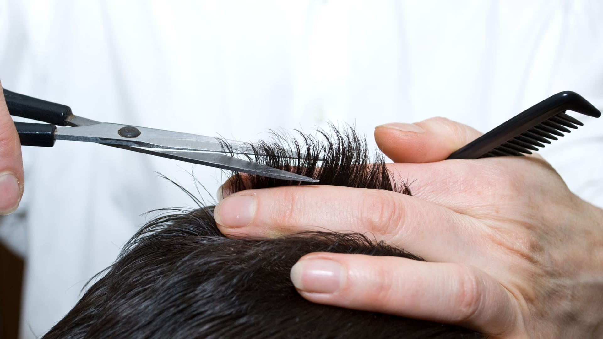 Haareschneiden beim Friseur