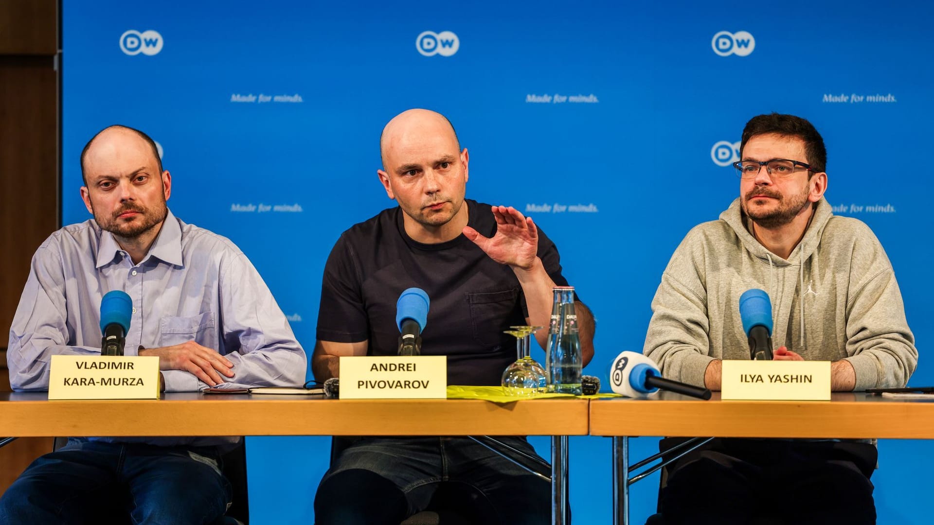 Pressekonferenz der Stiftung gegen Korruption