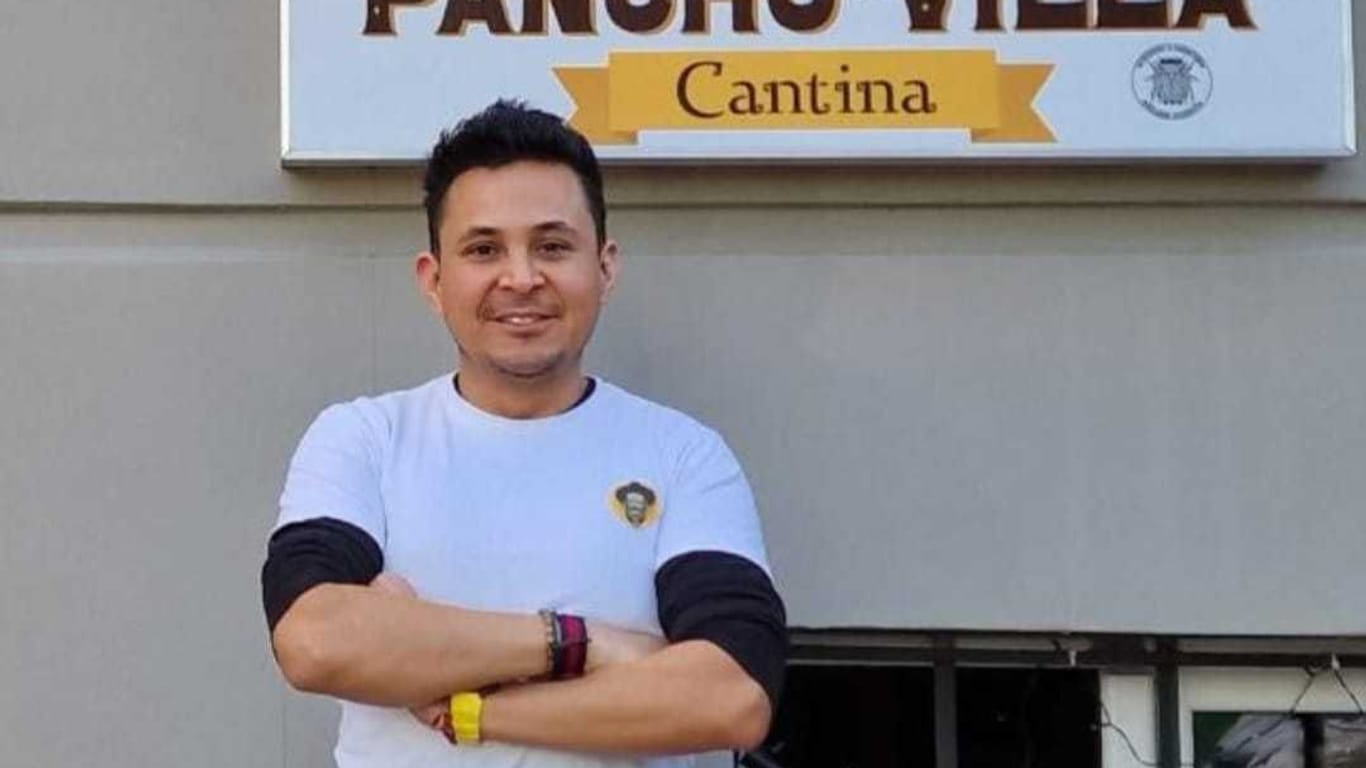 Gastronom Eduardo Calvario: Er betreibt seit 2023 das Restaurant Pancho-Villa Cantina in Kreuzberg