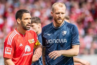 Unions Rani Khedira (l.) im Duell mit Bochums Philipp Hofmann: Beide Teams könnten es mit dem Abstiegskampf zu tun bekommen.