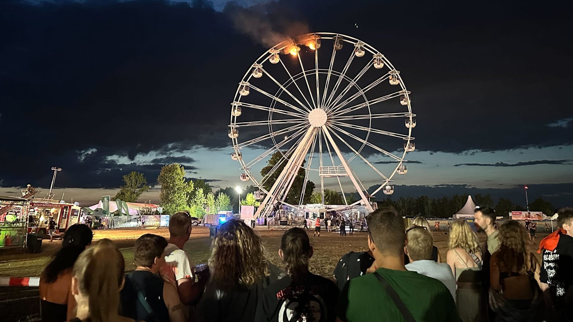 Highfield Festival - Riesenrad brennt