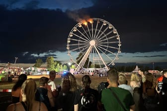 Highfield Festival - Riesenrad brennt