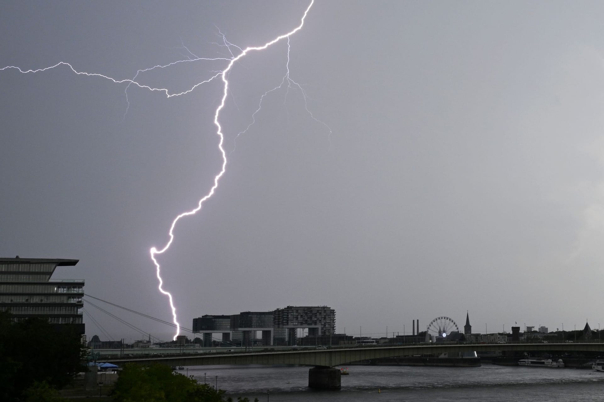 Sommergewitter im Rheinland