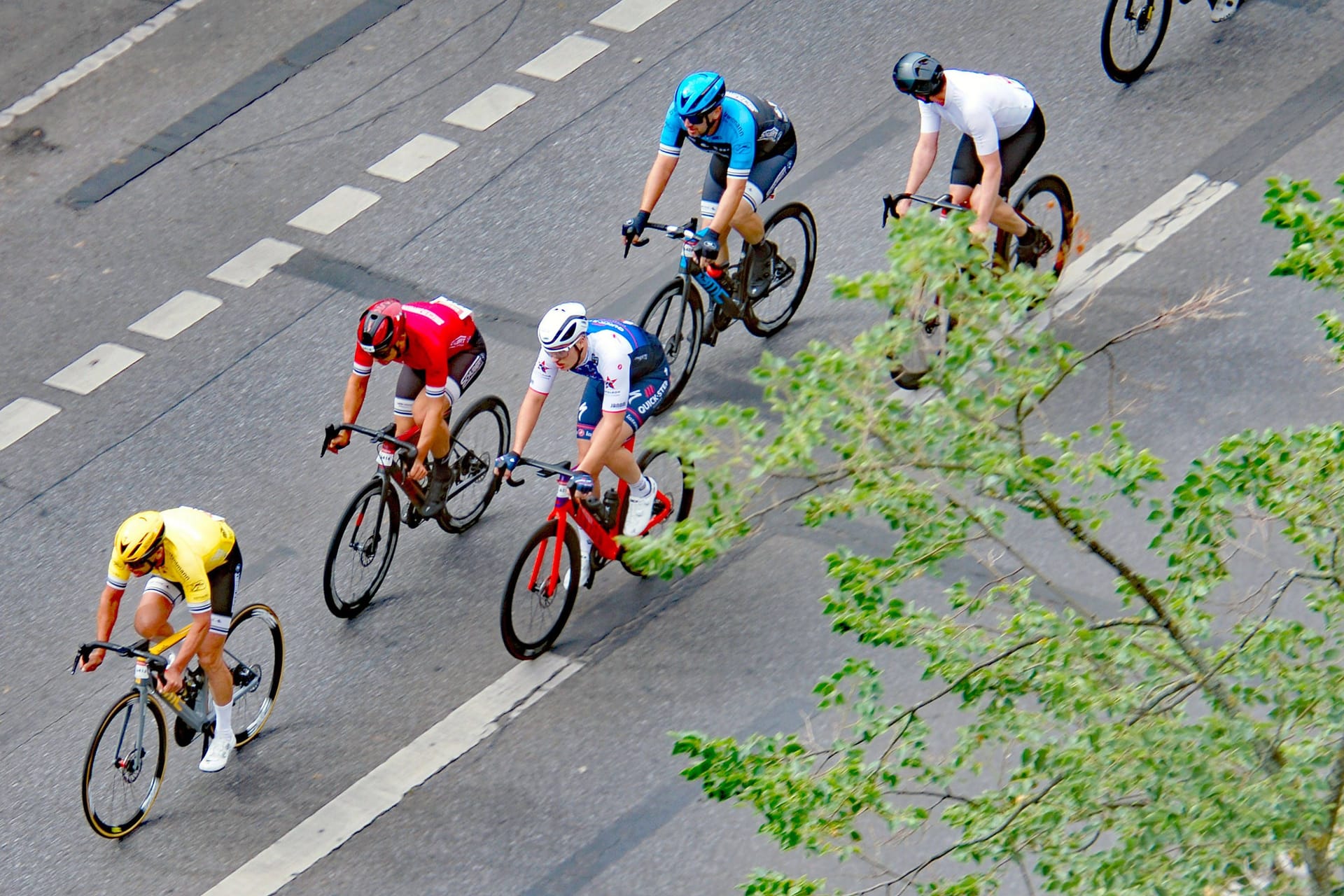 Spitzengruppe VeloCity Berlin (Archivbild): Am ersten Augustwochenende treten tausende Radfahrer gegeneinander an.