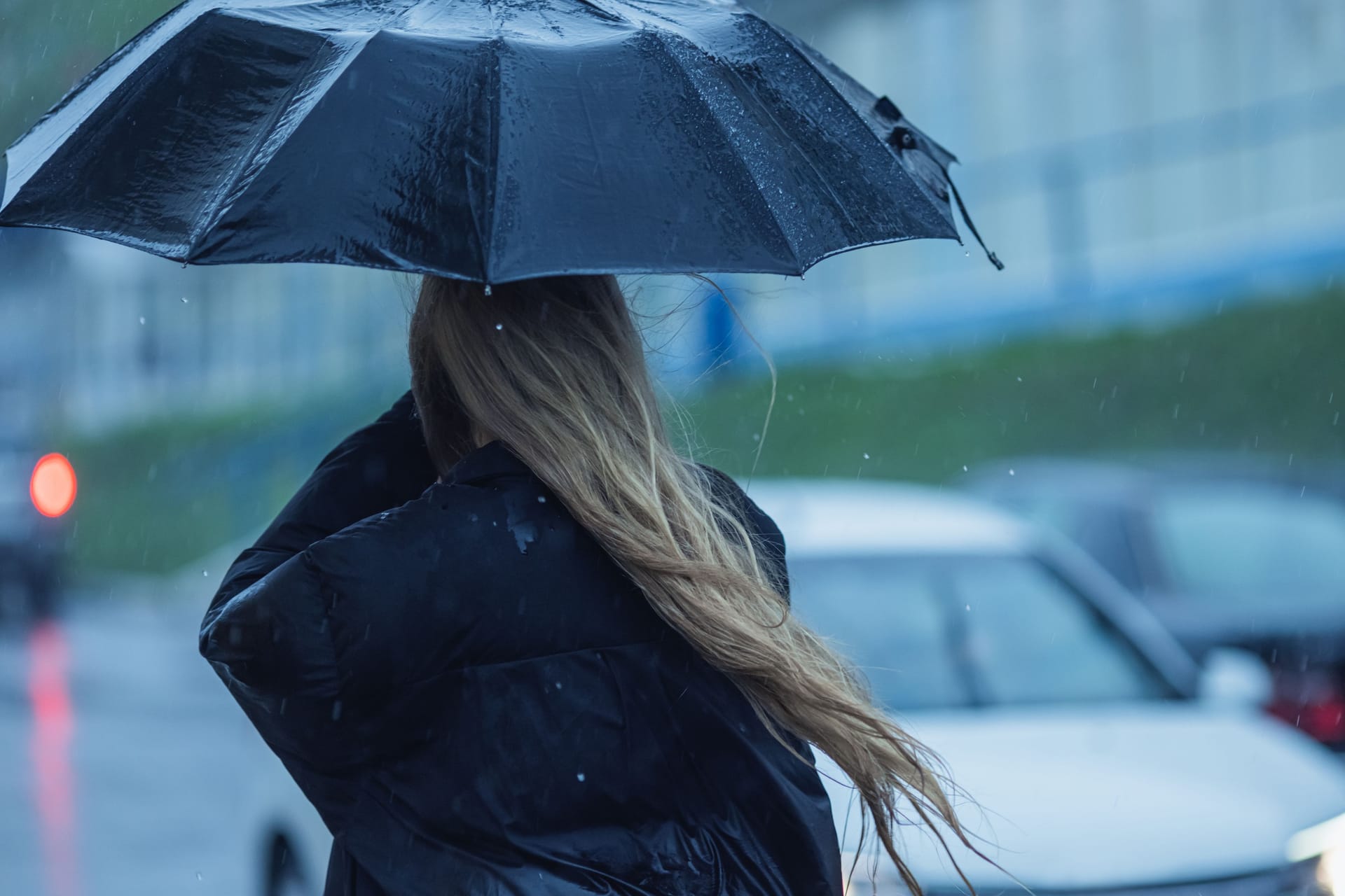 Stürmisches Wetter (Symbolbild): In Berlin sind Gewitter und kräftige Schauer angekündigt.