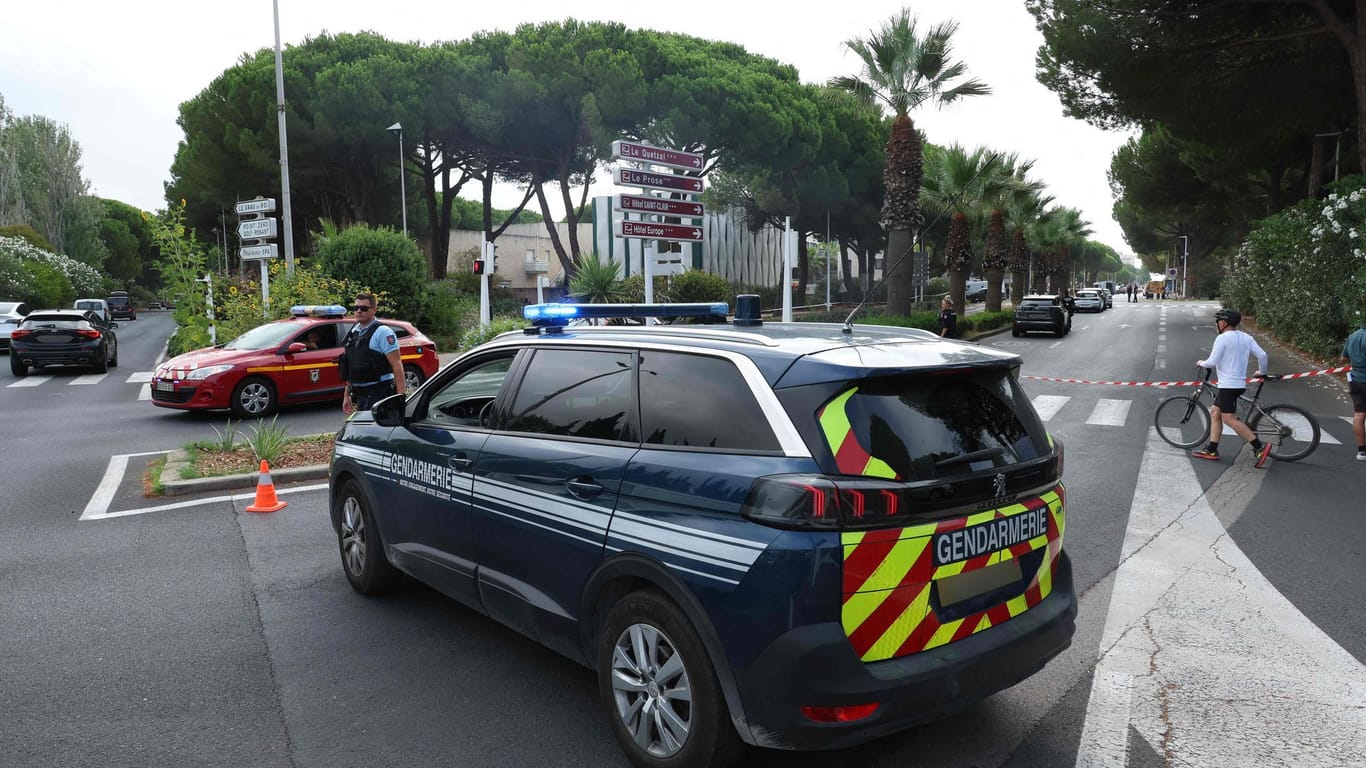 Terrorverdacht nach Explosion vor Synagoge in Südfrankreich