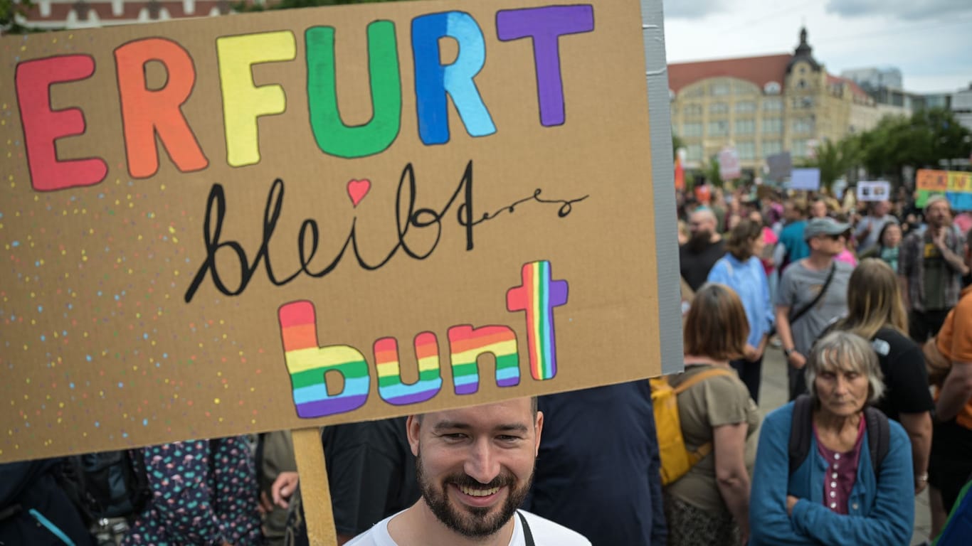 Demonstration gegen Rechtsextremismus in Erfurt