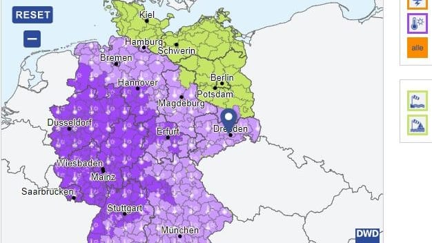 Im Westen gibt es eine amtliche Warnung vor extremer Hitze, im Osten eine amtliche Warnung vor Hitze.